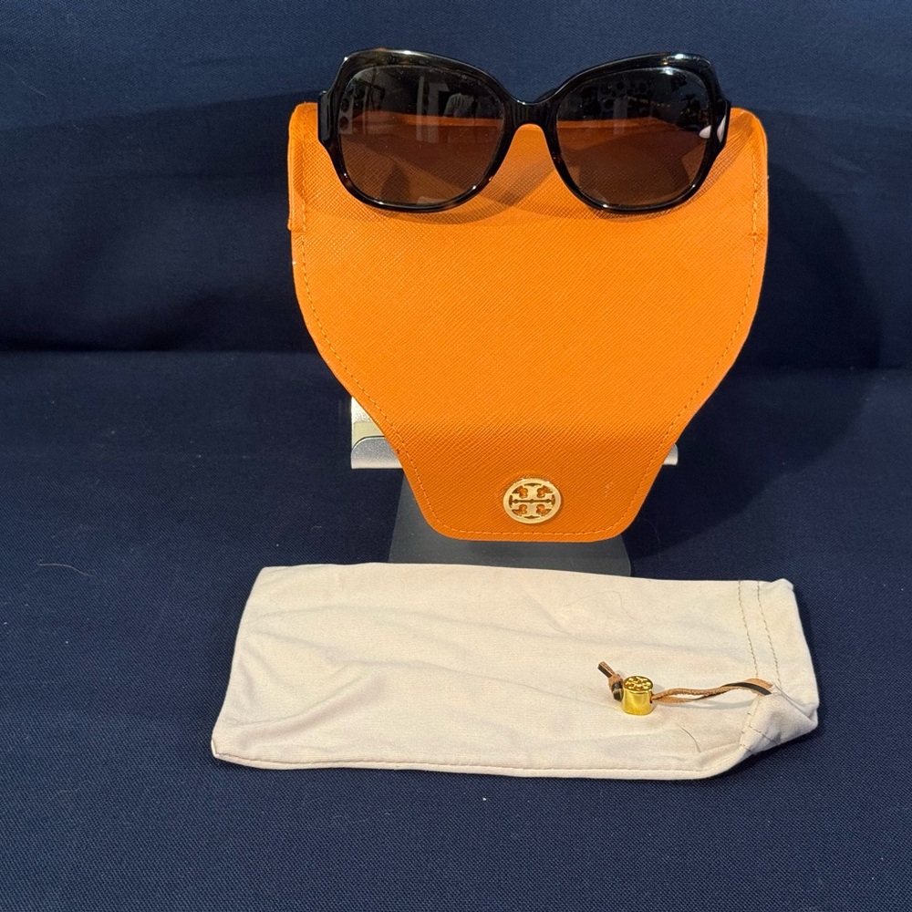 Tory Burch Sunglasseses